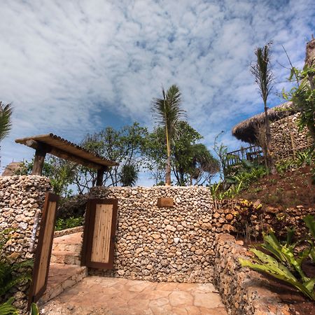 Lelewatu Resort Sumba Watukarere Exterior foto